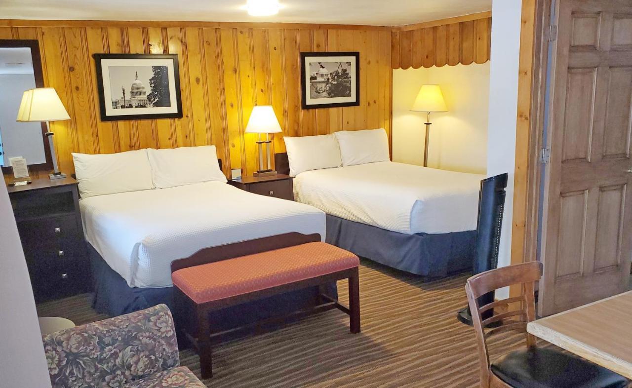 פיינדייל Teton Court Motel מראה חיצוני תמונה